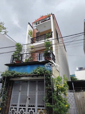 bán nhà đẹp 3 lầu kiên cố hẻm xe tải tránh ngay chợ đầu mối nông sản thủ đức p. tam bình, 6,1 tỷ