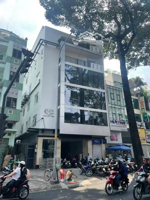 gấp lắm rồi!!!! mặt tiền trần hưng đạo. p.1, q.5 giáp quận 1- nhà 7x23m cn 157m2 - 5 tầng giá 53 tỷ