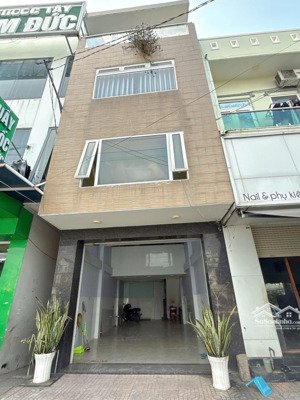 bán nhà mặt tiền đường trần phú khu kinh doanh buôn bán sầm uất nhất huyện nhơn trạch đường 60m