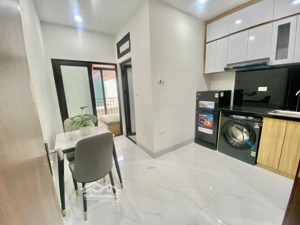 cc mini 2 ngủ 1 khách và 1 ngủ 1 khách thái thịnh siêu rẻ có ban công, máy giặt riêng