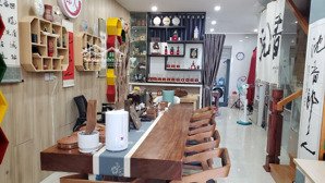 bán nhà 3 tầng shophouse đường 18m gói 8 mỹ gia, nha trang