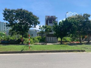 chủ gửi bán cặp đất đẹp đường nguyễn huy chương , ngay biển đà nẵng. dt : 190m2 - ngang 10m.