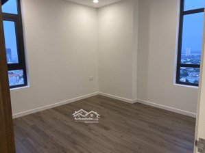 cho thuê ch officetel central premium 854 tạ quang bửu p5. q8