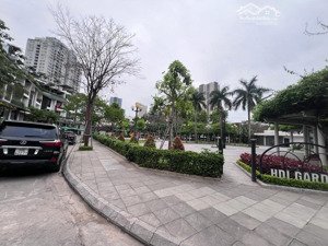 mạc thái tông 161m2 5t mt 8m. 54 tỷ cầu giấy