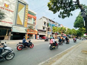 bán nhanh lô đất mặt tiền kdc areco - mt đào trinh nhất p.linh tây - vuông vức. ngay công viên