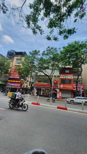 hàng hiếm - mặt phố thái hà quyền lực - hiếm nhà bán - mặt tiền đẹp - kd đỉnh- mt4.3m giá chỉ 25.8t