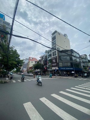 bán gấp đi nước ngoài nhà mặt tiền khánh hội p6 quận 4. dt 4,05x15m trệt 4 lầu, giá 30 tỷ tl