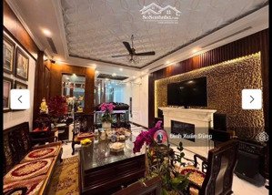 bán toà nhà 7 tầng mặt đường trung tâm nhà hát lớn 96m2 ngang ~5m giá hợp lý 2x tỷ