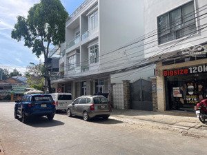 bán căn shophouse chung cư lê hồng phong