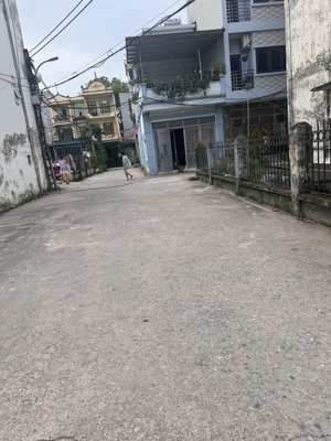 bán 34m2 đất trâu quỳ, gia lâm đường oto vào giá 4.3 tỷ