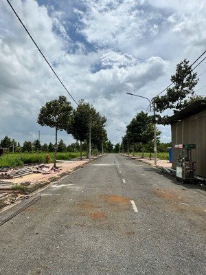 bán lô đất khu dân cư d2d long thành gần kcn lộc an, diện tích 210m2, shr