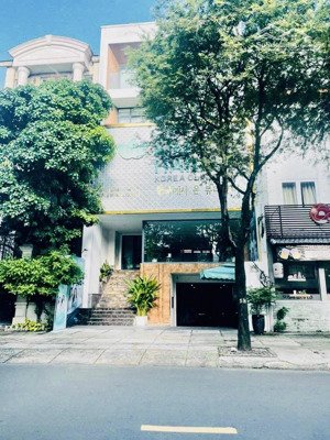 căn duy nhất mặt tiền nguyễn bỉnh khiêm, p. đa kao, quận 1. dt: 8 x 20m. xd: 1 hầm 7 tầng. 68 tỷ
