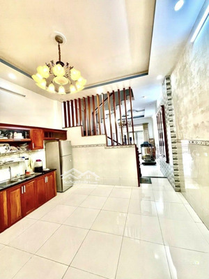 cơ hội đầu tư siêu lợi nhuận - mặt tiền vip dân chủ, thủ đứcthu nhập sẵn 19 tr/th giá 9.5 tỷ!