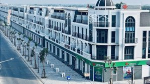 chính chủ cần tiền bán gấp đất ngang 5 dài 25 m gần vinhomes. sổ riêng giá đầu tư