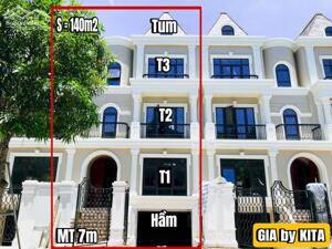 BÁN BTLK CÓ HẦM TẠI CIPUTRA – HƯỚNG ĐÔNG – CÁCH CỔNG CV 65HA 200M. GIÁ 50 TỶ.