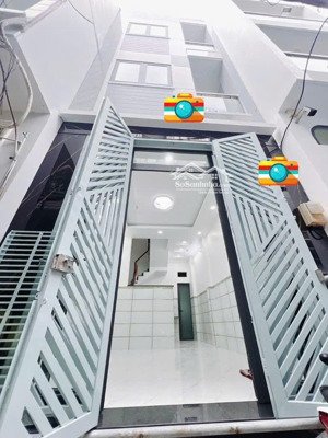 chỉ 5,95 tỷ - nhà 4 tấm - hẻm 4m - xe hơi thông ra hoàng diệu