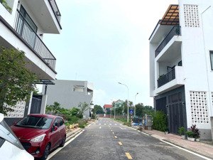 bán đất phân lô cạnh hồ bảo sơn, trung tâm tp vĩnh yên, khu dân cư văn minh. giá hơn 4 tỷ