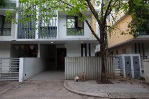 biệt thự song lập full nội thất cao cấp, khu garland, quận 9