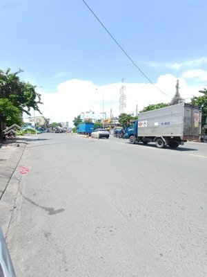 3.69 tỷ- đất thổ cư ngay ngã tư ga- 50m- hà huy giáp- phường thạnh lộc- quận 12