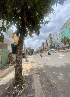 mặt tiền đường cộng hòa, p13, tân bình, diện tích 7.5m,x25m, 186m2, giá 44 tỷ
