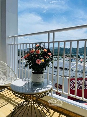 bán căn hộ ct1 vđt mới, đầy đủ nội thất view siêu thị go