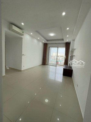 cho thuê căn hộ richstar 3 pn 2 wc, hướng đông nam mát mẻ, nội thất cơ bản. 14 triệu/ tháng