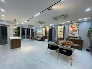 căn hộ riverpark residence 3pn cho thuê gấp 57 triệu, 138m2 view công viên, full nt mới, q7, hcm