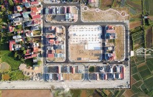 tái định cư tân châu, mê linh, hà nội. sát nút giao vành đai 4. dân cư đông đúc, sầm uất