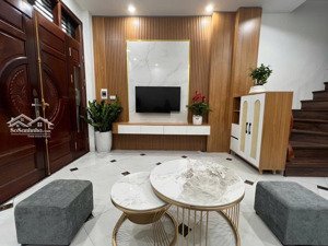 siêu hiếm 10m ra đường xuân phương , 5,65 tỷ, 31m2, 3pn