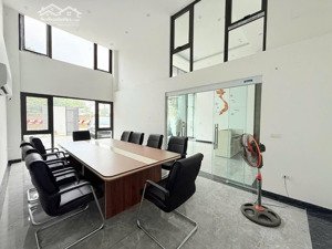 bán toà văn phòng mặt phố đông ngạc dt 232m2 x mt 9.1m, 8 tầng thang máy, view sông hồng