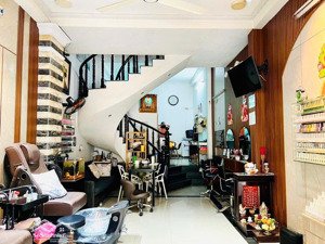 siêu hiếm chỉ nhỉnh "7 tỷ sở hữu nhà 3 tầng 52m2 - hẻm xe hơi vào nhà p.26 ngay vincom plaza