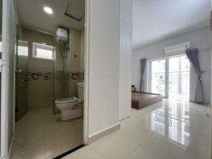 3 phòng ngủ có nội thất oriental 685 âu cơ tân phú ở liền