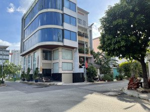 bán nhà 2 mặt tiền nb đường trần quang khải - 10x11m - 3 tầng - hdt: 60tr/tháng - giá bán: 20 tỷ