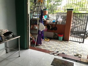 cho thuê nhà nguyên căn 2pn dt 45m đường oto 5 m ngay cạnh 2/4 gần hòn chồng, đặng tất, giá 4 tr