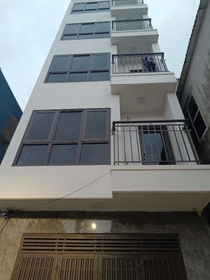căn hộ dòng tiền, đông ngạc, dt 53m2, 7t, mt 3,8 m, giá chào 9,5 tỷ, thang máy, 11 phòng khép kín