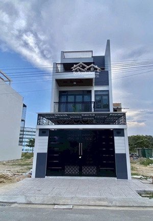 cho thuê nhà mới 3 tầng kđt mỹ gia (gói 3) giá 18 triệu/ tháng