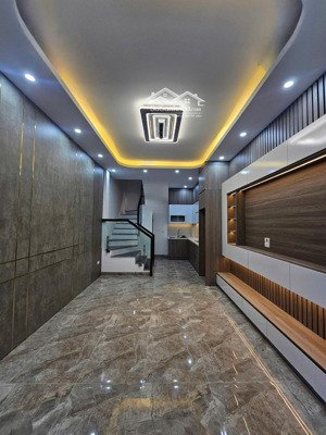 bán nhà thuỵ khuê - tây hồ- ngõ thoáng - kinh doanh - ô tô đỗ - 45m - 4 tầng - giá chỉ nhỉnh 10 tỷ.