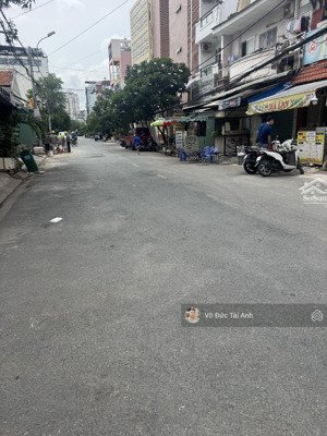 ngộp bank cần bán gấp nhà sân vườn 139m2 n 6,3m - sân rộng xe hơi đậu nhà - phù hợp xây chdv-6.5tỷ