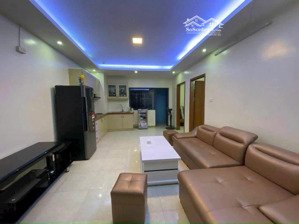 cần bán căn hộ 2 phòng ngủ tại chung cư bảo quân, vĩnh yên, sẵn sổ công chứng. lh 
