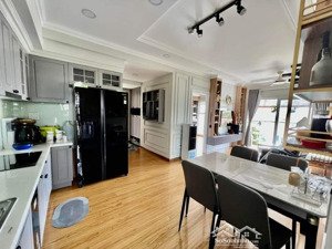 bán cc fuji quận 9 (55m2 giá 2.75 tỷ), (68m2 giá 3.65 tỷ), sổ hồng trao tay. 