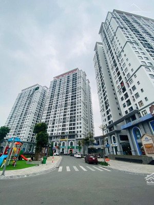 chủ cần tiền nên bán giảm giá cực sốc căn góc 3 ngủ view hồ chung cư hateco xuân phương giá 4.7 tỷ