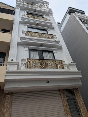 chú long bán nhà tâm huyết tại yên vĩnh 5 tầng đẹp keng - oto tránh - chỉ 4,6 tỷ!