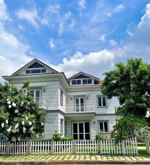 cần bán gấp biệt thự sân vườn garden homes 379m2 (17 x 23m) 3 tầng 55 tỷ tl