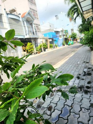 bán đất mt đường số - xây mới 5 tầng - 5x18m - nhựa 14m vỉa hè - quận 7 đất 50 năm đang lên sổ