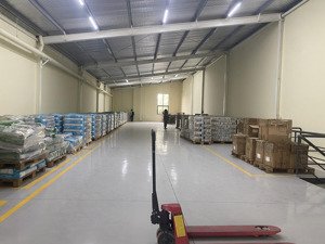 cho thuê nhà kho 380m2 tại hoà quý, giá tốt chỉ 15 triệu