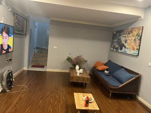 bán nhà giang biên long biên khu chia lô bàn cờ 45m2, mt 4m đường vào 4m