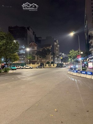 mặt phố trần phú ba đình sổ vuông mặt tiền rộng nhỉnh 500tr/m2 giá quá ngon lh 