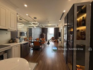 bán căn 2 ngủ 61,4m2 - sunshine riverside - view nội khu - giá: 5.85 tỷ (sổ đỏ) - ban công: nam