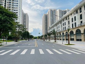 chủ nhà bán gấp origami căn 3pn+ 92m2 hướng đông nam view sông thoáng giá 4,3 tỷ bao hết, sổ hồng
