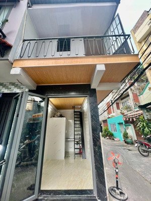 bán nhà đẹp 2 tấm btct - xe tải đỗ cửa (hàng hiếm duy nhất tại quận 4)